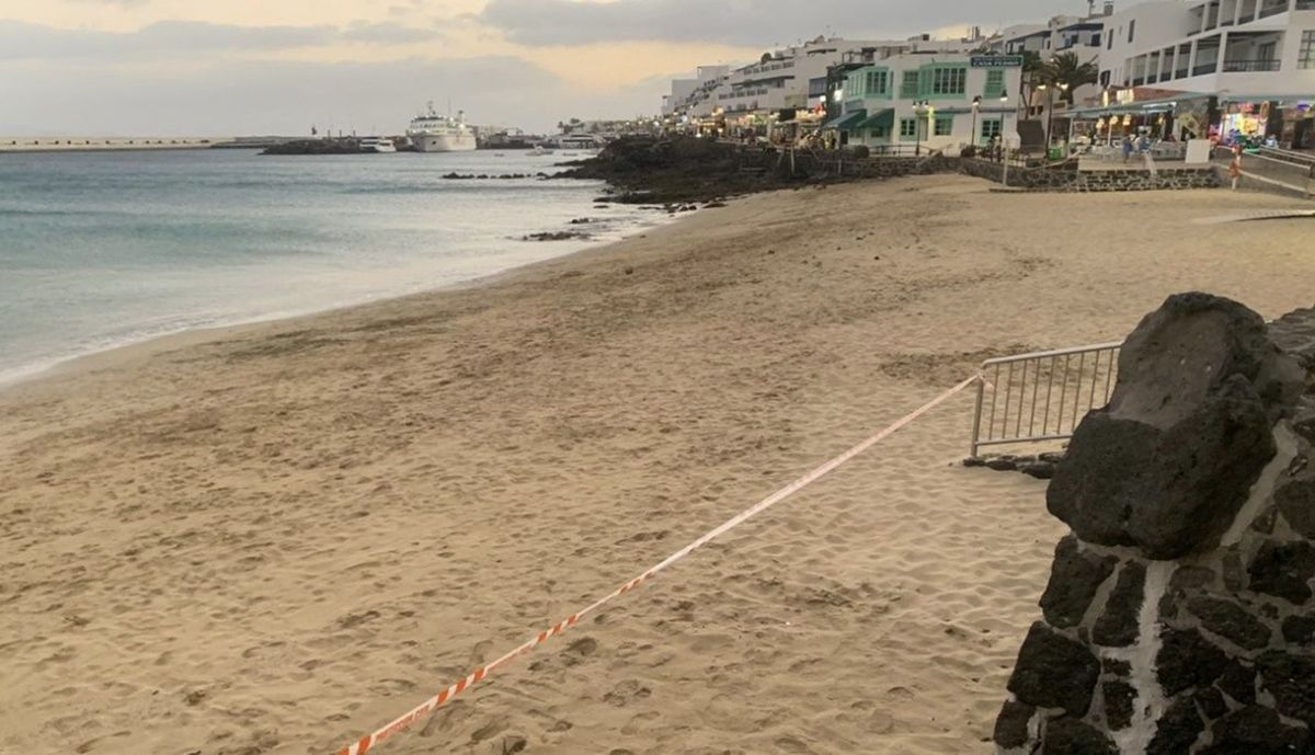 Denuncian Nuevos Vertidos De Aguas Fecales En La Playa Del Pueblo De