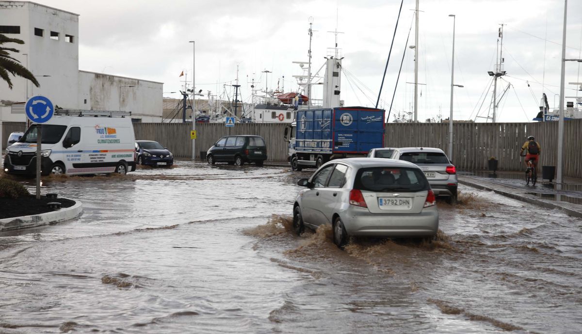 La Aemet Activa El Aviso Naranja Por Lluvias Y Tormenta Para Este