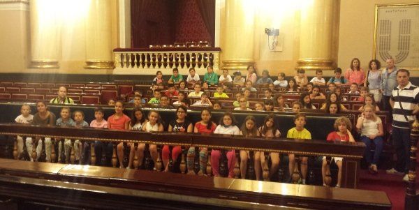 Los alumnos del colegio Guenia de Guatiza visitan el Senado