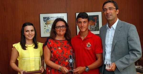 San Ginés felicita a Alejandro Bethencourt, campeón de España de Vela en la clase 4.7 Láser