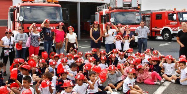 Más de 2.100 alumnos de 47 colegios participaron en las visitas al parque de bomberos