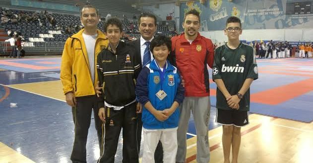 Merchi García se proclama subcampeona de Karate de Canarias infantil