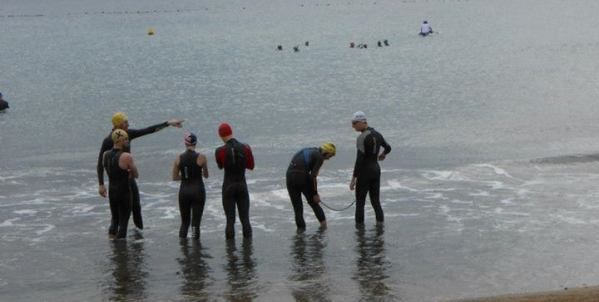 El equipo paralímpico del Reino Unido entrena en Puerto del Carmen