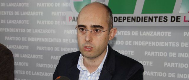 El PIL denuncia que los presupuestos de Canarias discriminan a Lanzarote, que recibirá un 70 por ciento menos que en 2012