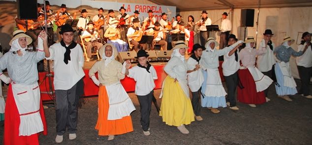 Animada noche musical en el Chinchorro y Salitre en El Golfo