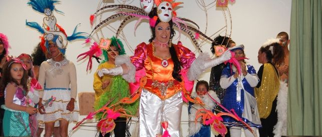 Las Breñas también se vistió de Carnaval