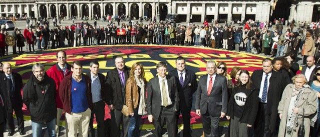 El miembro de los rotarios de Lanzarote Severino Betancort participa en un acto junto a Bill Gates para erradicar la polio