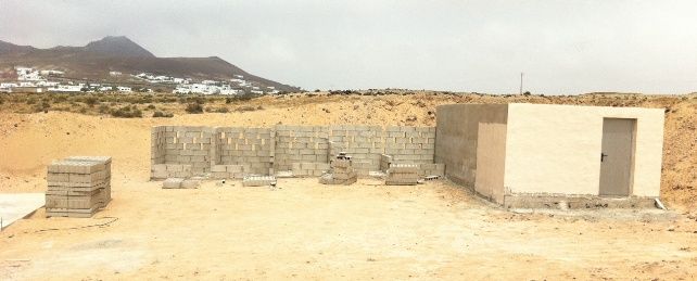 Teguise confirma el inicio de las obras de los corrales de Soo: "Ya es una realidad, los vecinos  pueden dejar de soñar"