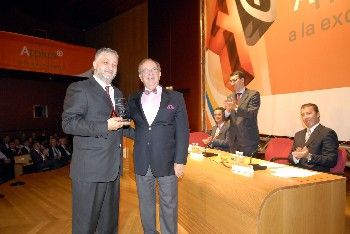 El Colegio Arenas recibe el Premio Applus+ a la Excelencia del Gobierno de Canarias