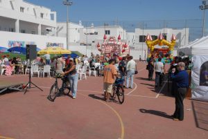 Playa Honda celebró el Día de Andalucía con fino y coros rocieros