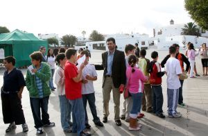 Los chinijos celebran el Día Internacional de la Infancia conociendo sus derechos y elevando sus demandas a la sociedad