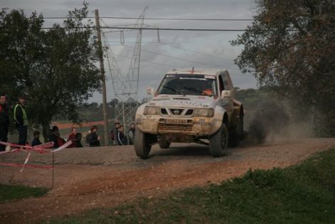 Galán y Suances resisten en el Lisboa-Dakar cumplido el primer cuarto de carrera