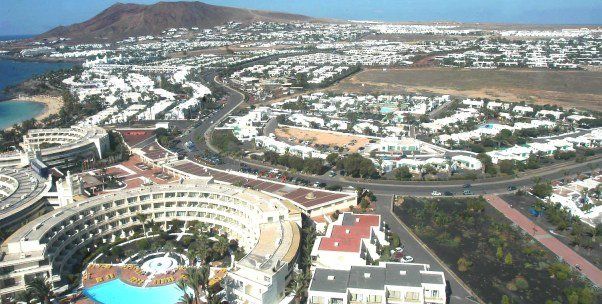 Lanzarote lidera el gasto medio turístico en Canarias