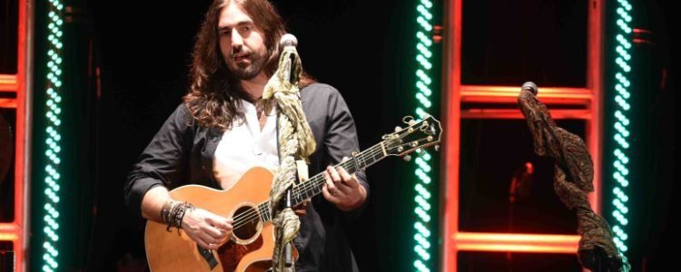 Andrés Suárez ofreció un aplaudido concierto en el Teatro de San Bartolomé