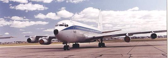 Un avión de Thompson Fly transporta al Reino Unido las maletas que se quedaron en tierra este domingo