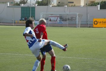 La UD. Lanzarote desmiente que Ángel haya sido relegado al filial por indisciplina