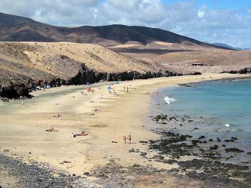 Indignación en las Agencias de Viajes de Canarias por la declaración de día laborable el Jueves Santo