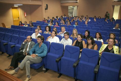 Alumnos y profesores de Brasil visitan la Escuela de Turismo de Lanzarote