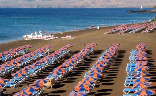 Costas estima que el mejor sistema para recuperar la playa de Puerto del Carmen es sacar arena del fondo marino