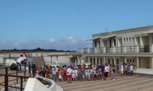 San Bartolomé organiza un fin de semana para jóvenes en el albergue de La Santa