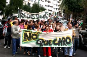 Aculanza califica de "éxito rotundo" su caravana de la compra a Gran Canaria