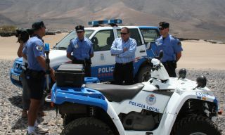 La Playa de Famara cuenta con vigilancia policial en quads