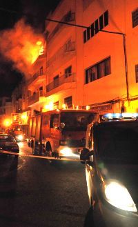 Se incendia un piso en la calle Francos de Arrecife sin causar daños personales