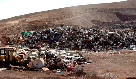 El 94,4 por ciento de la basura llegada a Zonzamas en 2007 no se pudo reciclar y fue enterrada