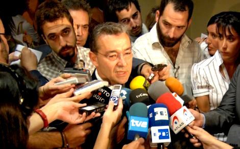 El Gobierno canario plantea 3 líneas de ayuda a los afectados por el siniestro del JK 5022