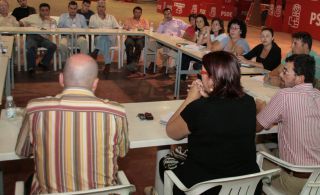 Los socialistas eligen estos días a los veinte delegados que acudirán al congreso regional del partido