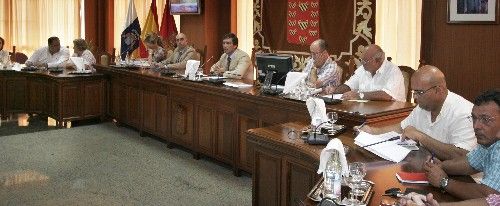 El Cabildo aprueba la prórroga del periodo de exposición pública del avance del PIOL