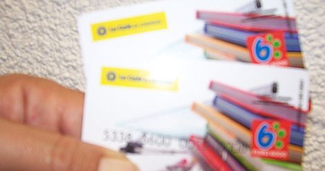 Las tarjetas electrónicas para los libros de texto de 2º de la ESO empezarán a entregarse la próxima semana