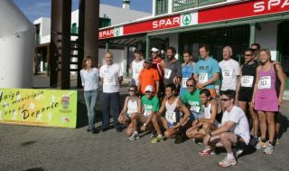 José Carlos Hernández triunfó en los diez kilómetros de la I Carrera Solidaria de Playa Blanca