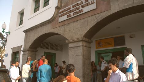 El plan de retorno voluntario de extranjeros recibe 44 solicitudes en Canarias en su primer mes de vigencia en plena crisis