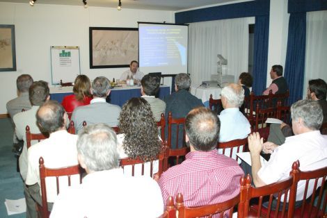 Las altas trabajadores autónomos en Canarias disminuyeron un 12 por ciento en lo que va de año