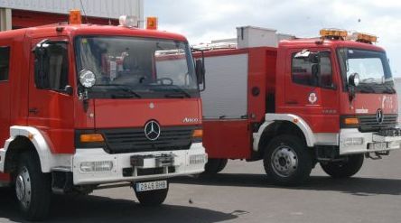 Arde un vehículo estacionado en San Bartolomé