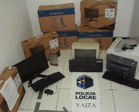 La Policía se incauta de material informático pirateado en un locutorio de Playa Blanca