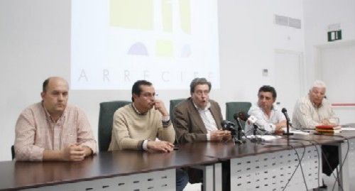 Administraciones e iniciativa privada se unen para promocionar Arrecife