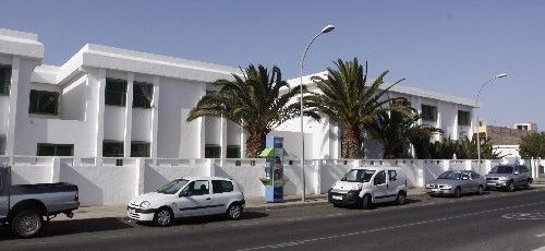 Vuelve la luz al colegio los Geranios