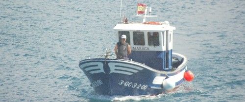 Los pescadores de Playa Blanca quieren usar nasas para peces en La Bocaina