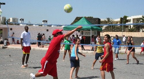 Más de 1.000 niños participaron en las escuelas deportivas de San Bartolomé este curso