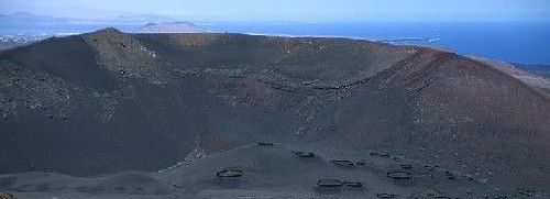 Canarias acuerda con Madrid la gestión de Timanfaya y los otros tres Parques Nacionales canarios