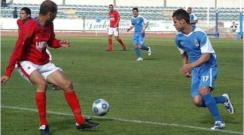 Una UD Lanzarote sin mordiente cae ante el Puertollano