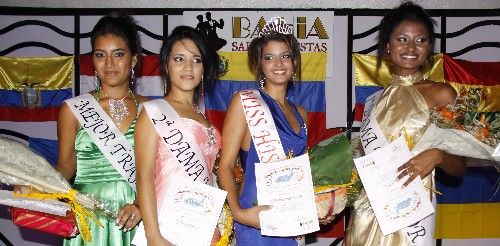 Amankay Castro, ganadora del primer certamen Miss Hispanidad