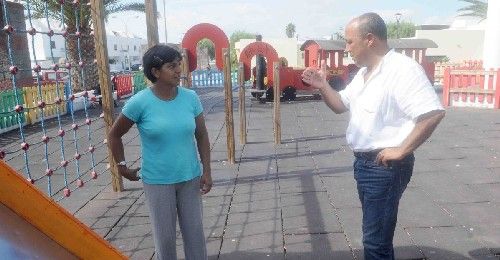 Manuel Rodríguez solicita la colaboración de los vecinos para lograr una Playa Honda más limpia