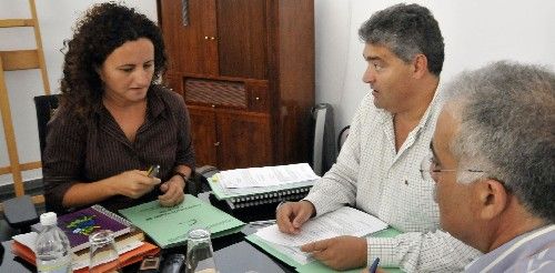 Tías acoge una reunión de municipios para diseñar y consensuar estrategias comunes