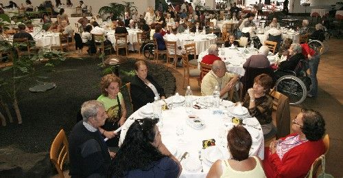 Más de 100 personas participaron en el VIII Encuentro de Mayores