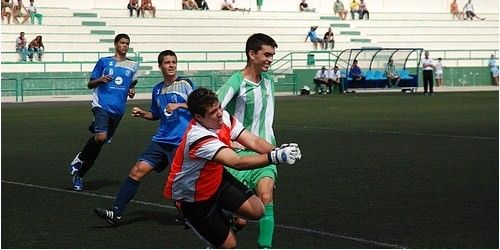 Los juveniles del Teguise estrenan el 2010 con derrota