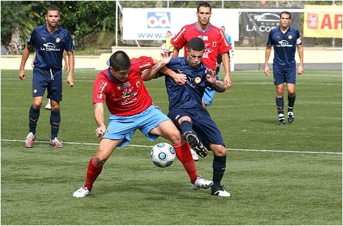 La UD Lanzarote noquea al líder y suma su segunda victoria consecutiva