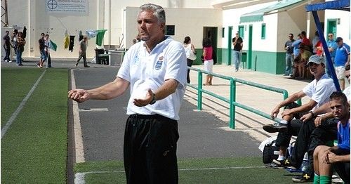 Francisco Díaz Cuco abandonará el banquillo del equipo juvenil del CD Teguise